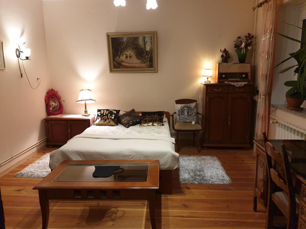 Aparthome Barbara 2 Торунь Екстер'єр фото