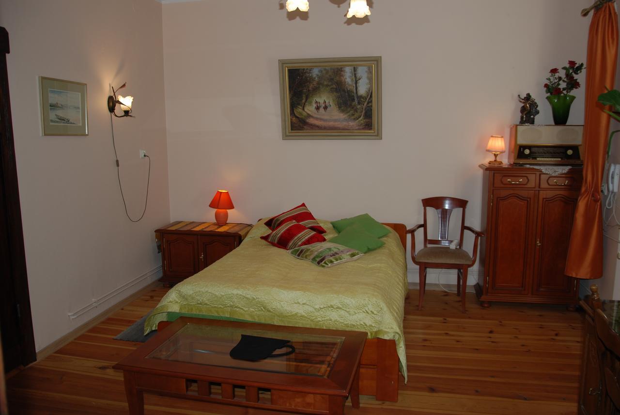 Aparthome Barbara 2 Торунь Екстер'єр фото