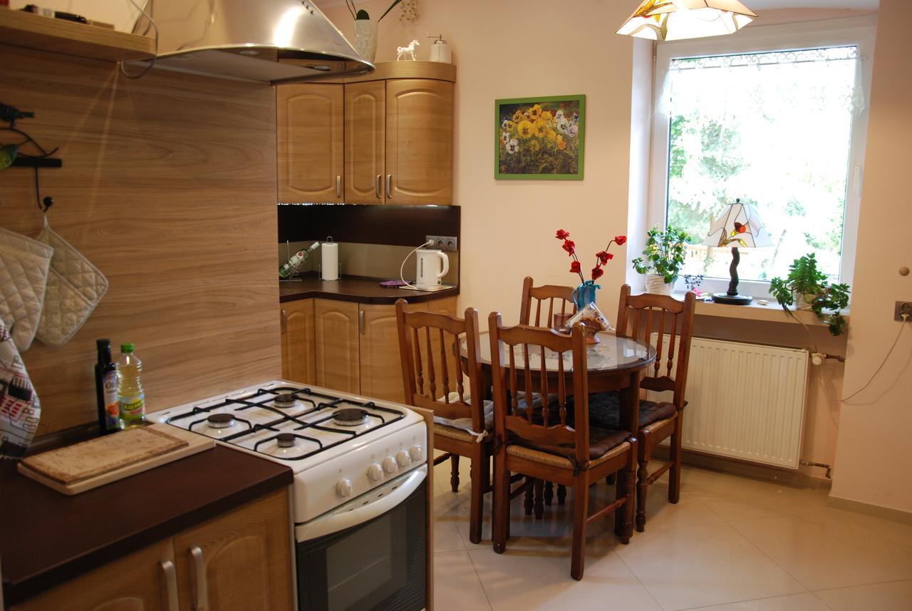 Aparthome Barbara 2 Торунь Екстер'єр фото