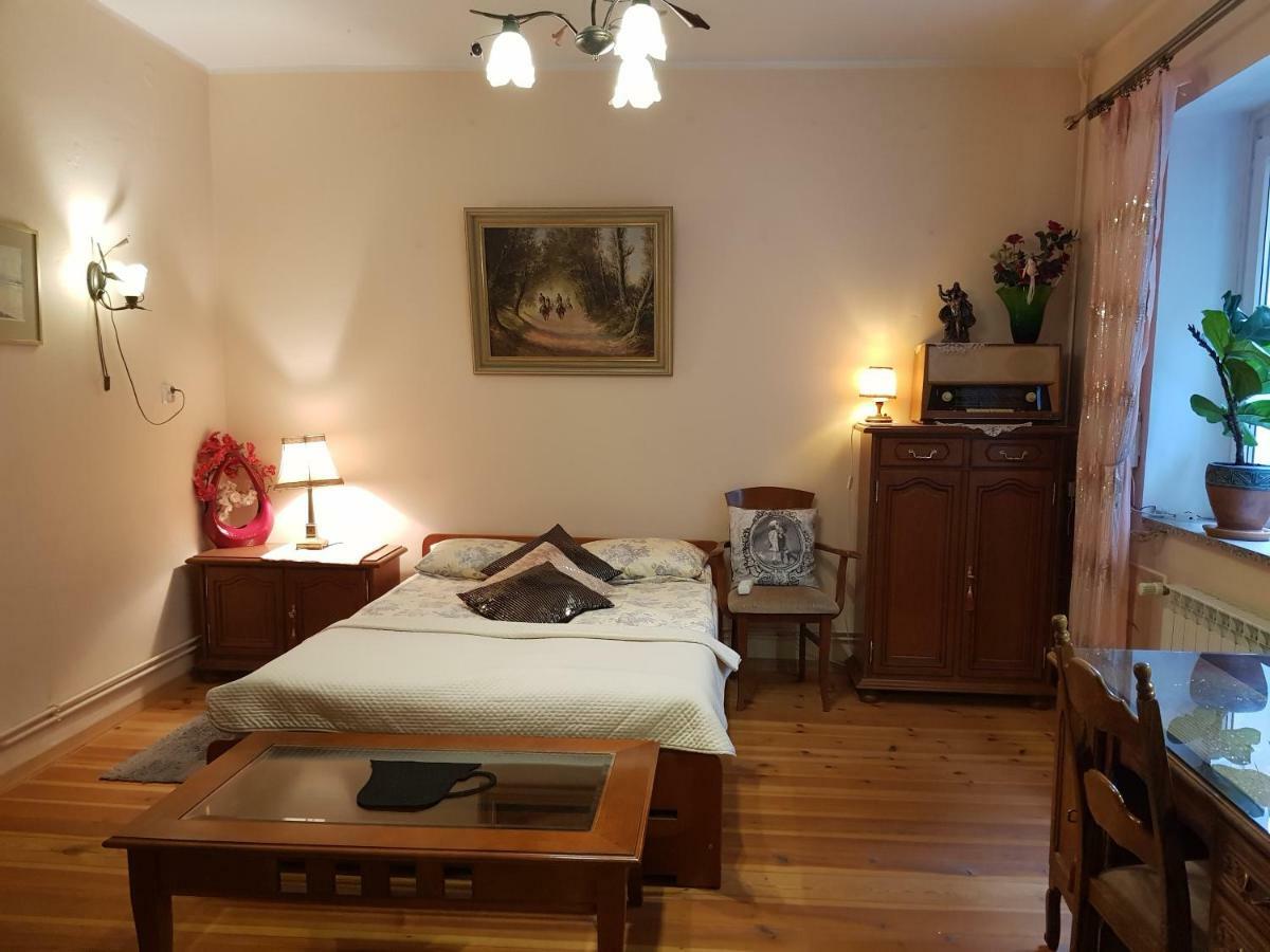 Aparthome Barbara 2 Торунь Екстер'єр фото